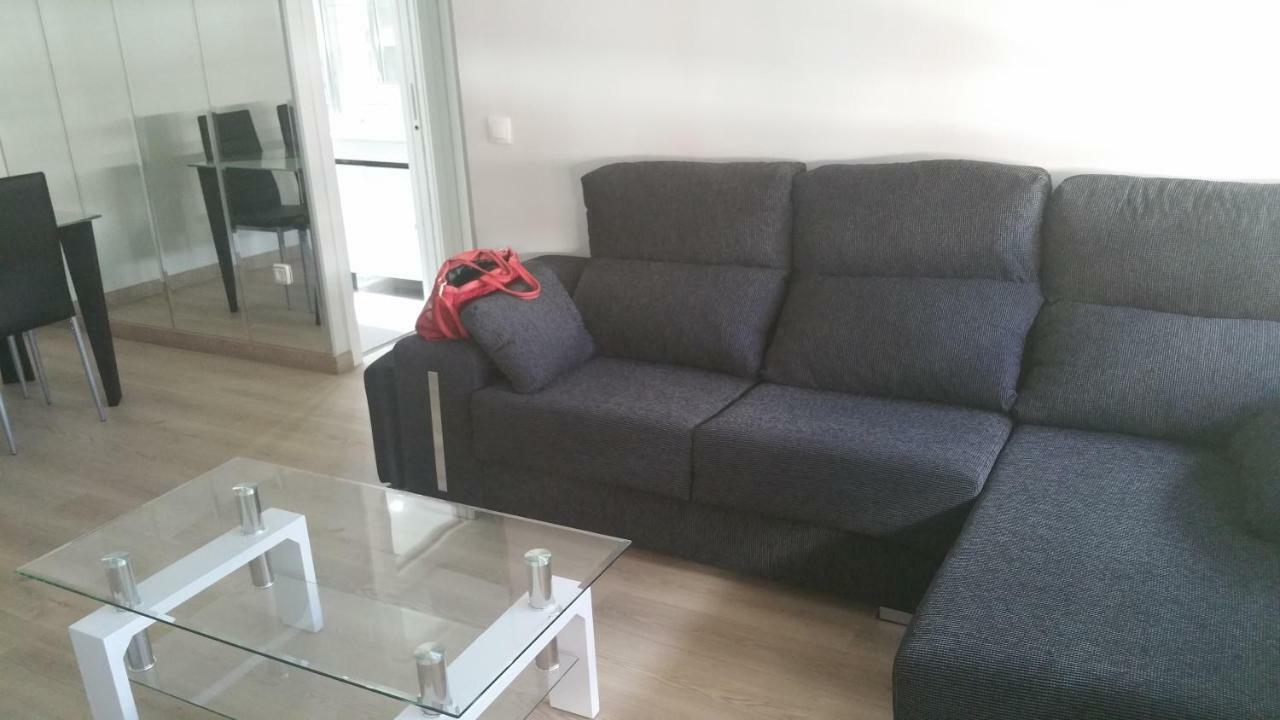 Apartamentos La Vaguada Suites Мадрид Экстерьер фото