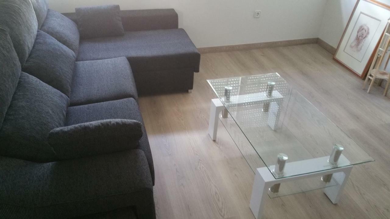 Apartamentos La Vaguada Suites Мадрид Экстерьер фото