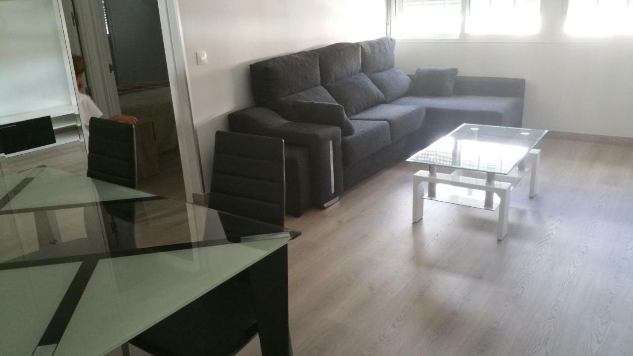 Apartamentos La Vaguada Suites Мадрид Экстерьер фото