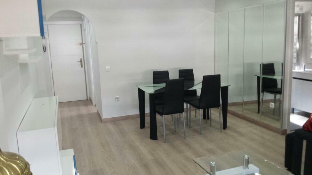Apartamentos La Vaguada Suites Мадрид Экстерьер фото